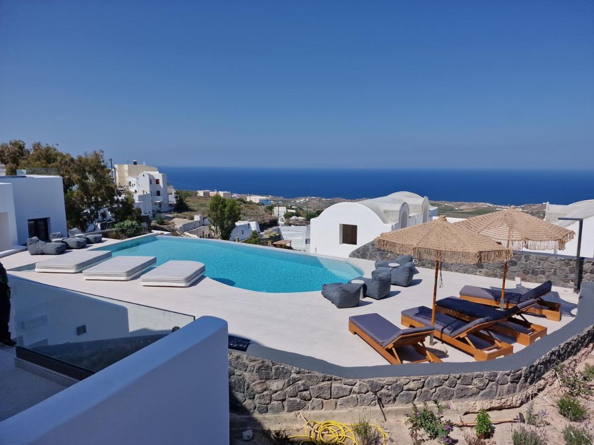 Cuore Santo Suites Fira  Exterior photo