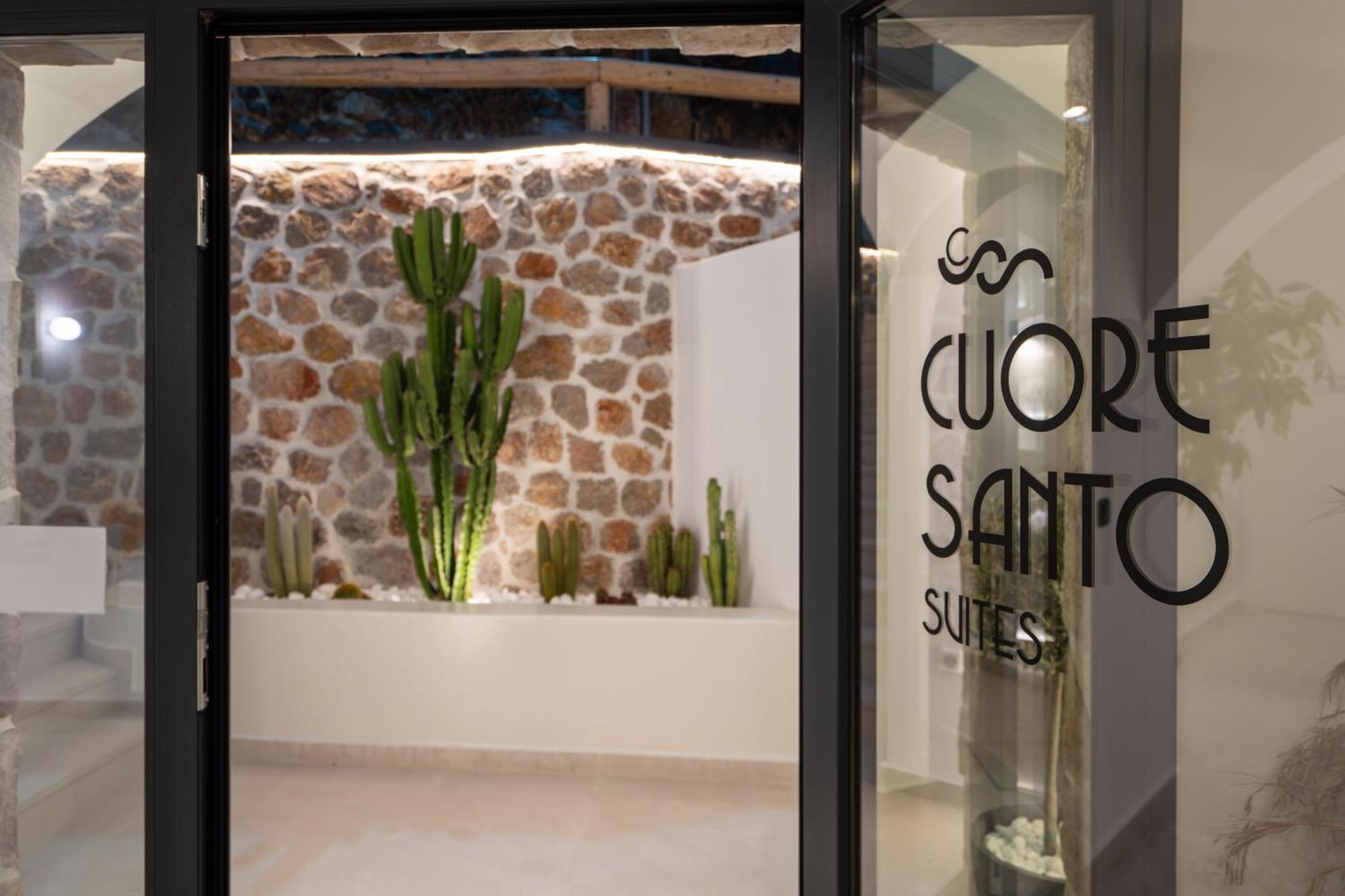 Cuore Santo Suites Fira  Exterior photo