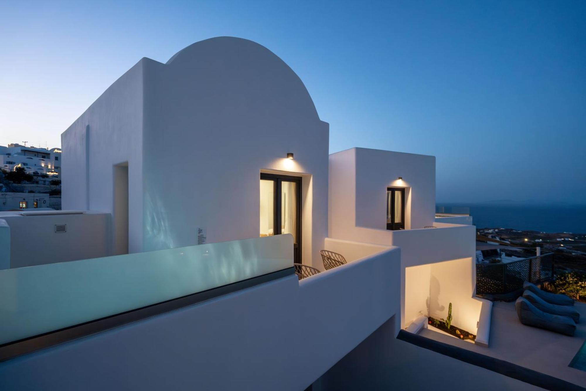 Cuore Santo Suites Fira  Room photo