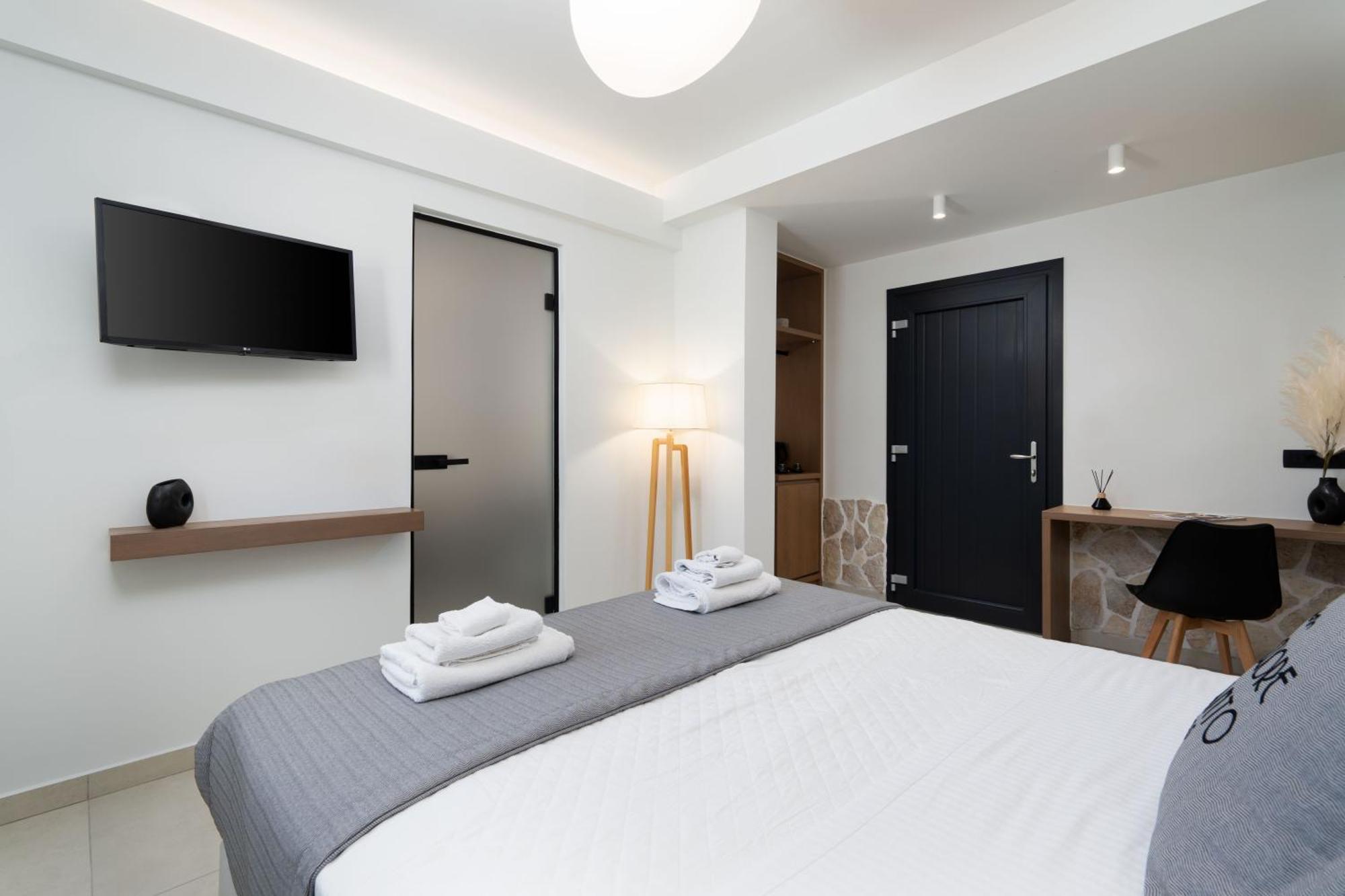 Cuore Santo Suites Fira  Room photo