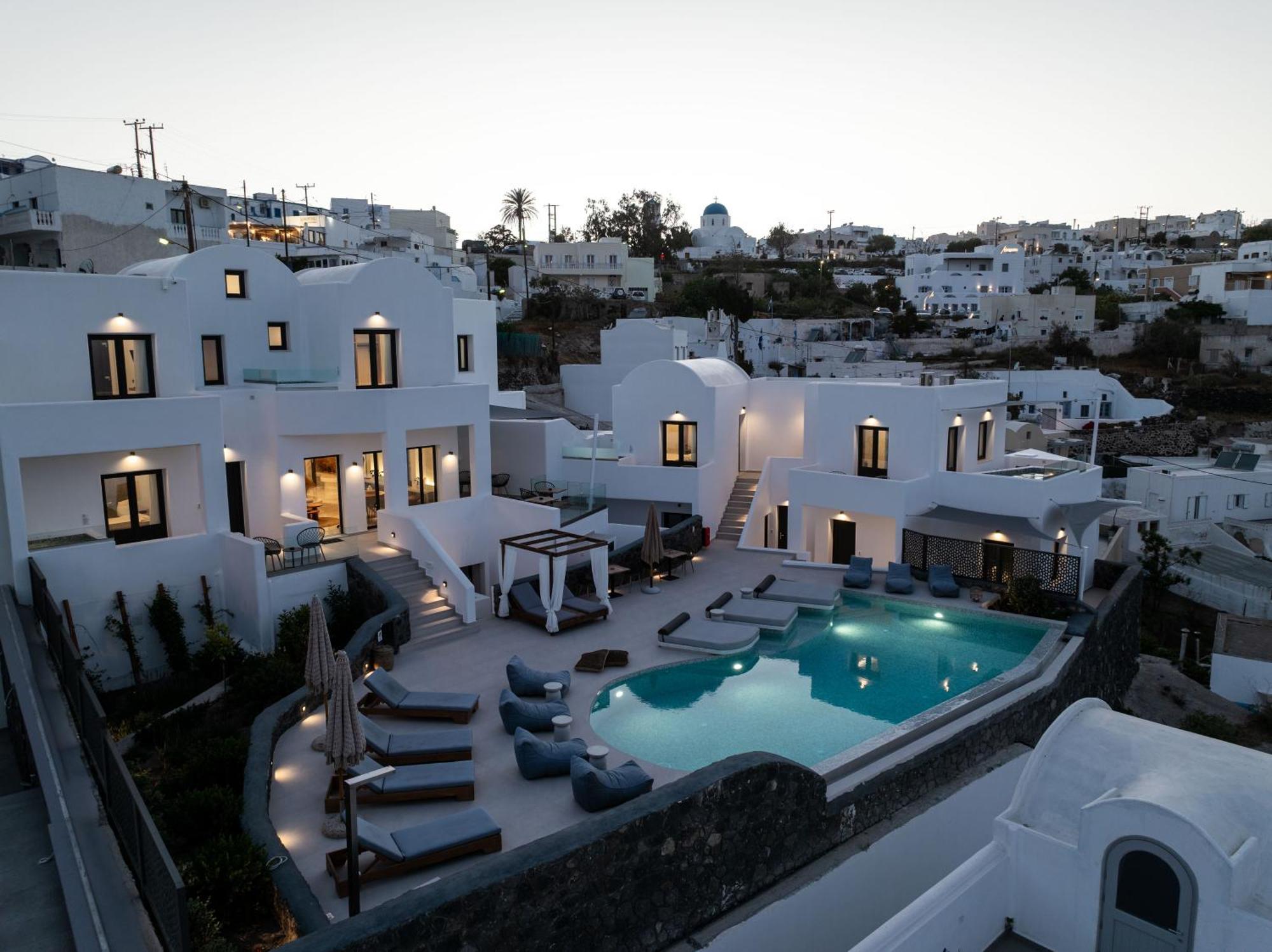 Cuore Santo Suites Fira  Exterior photo
