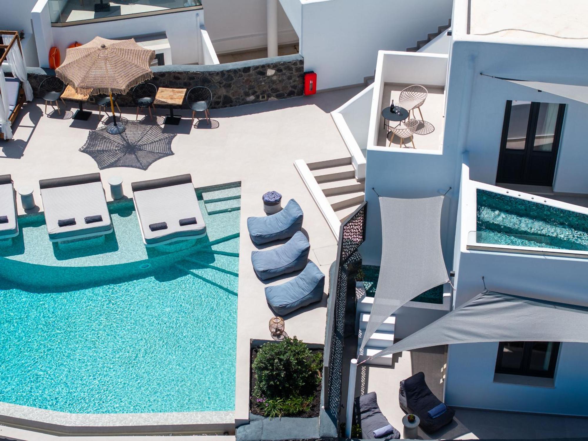 Cuore Santo Suites Fira  Exterior photo